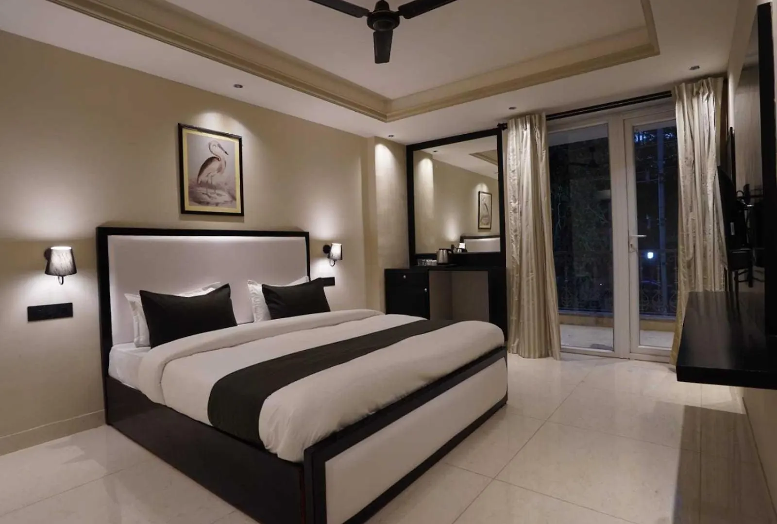 Hotel King Plaza Near Delhi Airport New Delhi