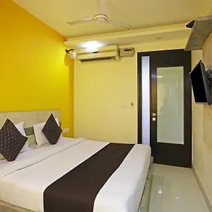 Star Inn-near Delhi Airport Hotel