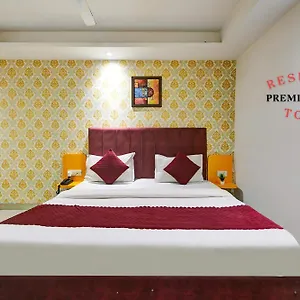 Platinum With Free Pickup-delhi Airport Hotel