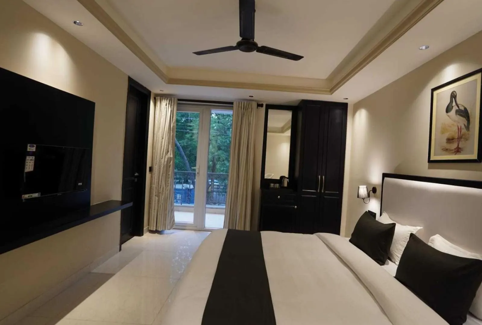 ****  Hotel King Plaza Near Delhi Airport New Delhi India