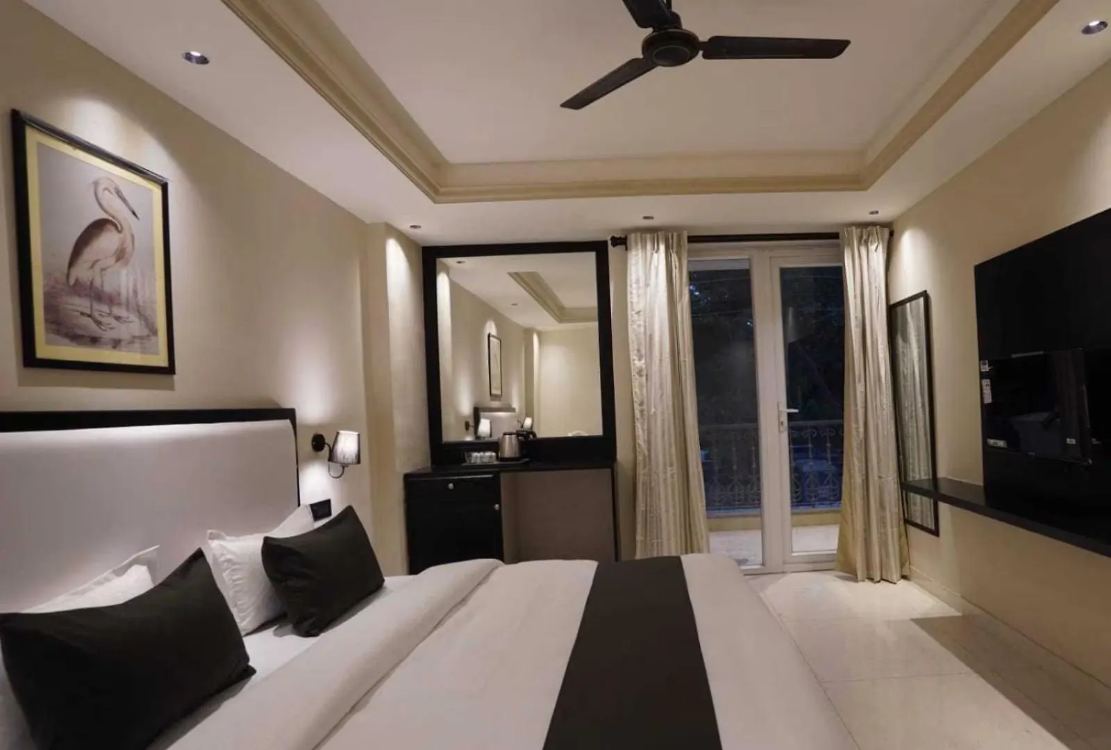 Hotel King Plaza Near Delhi Airport New Delhi