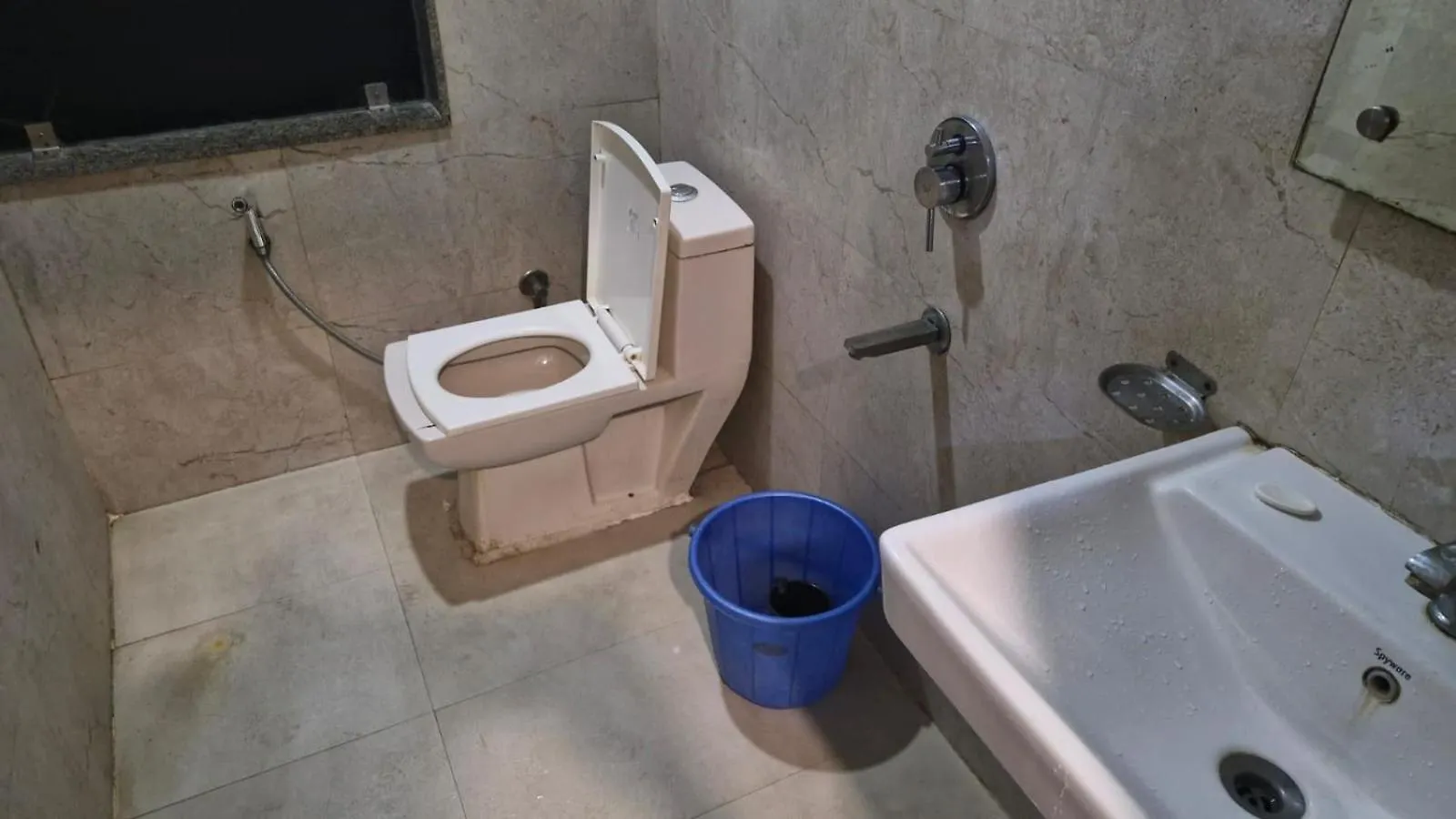 Hotel King Plaza Near Delhi Airport New Delhi
