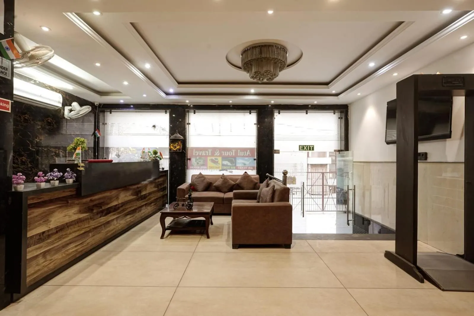 Hotel King Plaza Near Delhi Airport New Delhi
